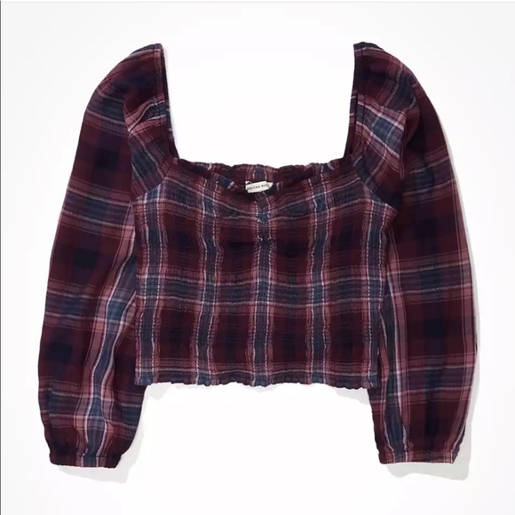 NWT American Eagle Smocked Puff-Sleeve Blouse Berry - Picture 3 of 8